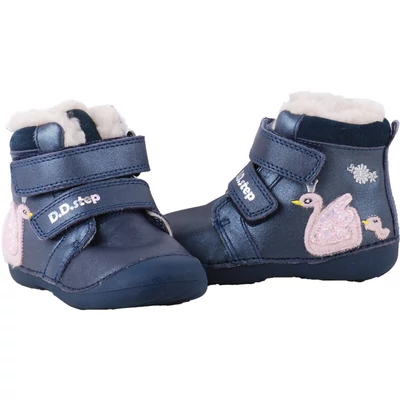Hattyús, bundás, vízlepergetős, dd step bakancs