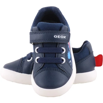 Repülős, kisfiú, Geox cipő